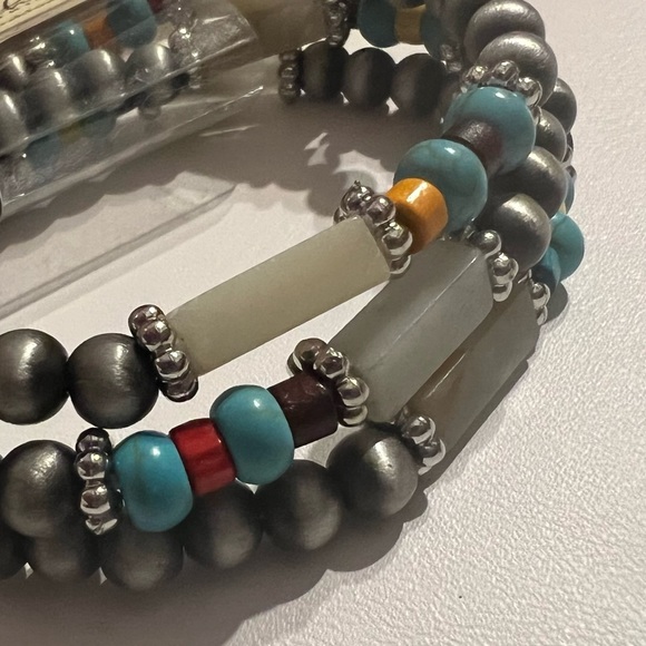 NWT Riah Fashion stacking stretch bracelets - Picture 5 of 5